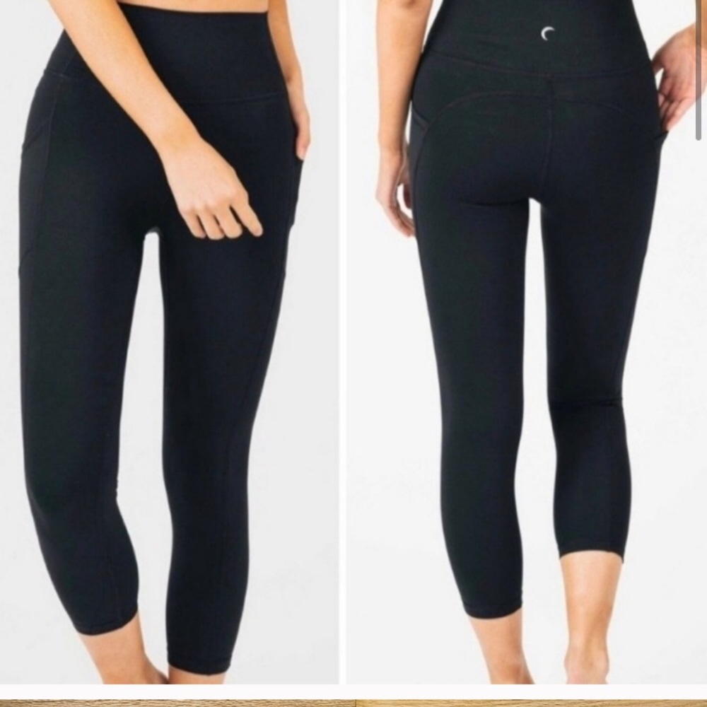 Zyia 12 cropped side pocket